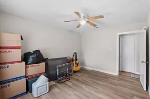 2402 Hodges St, Baytown, TX 77521 - Photo 18