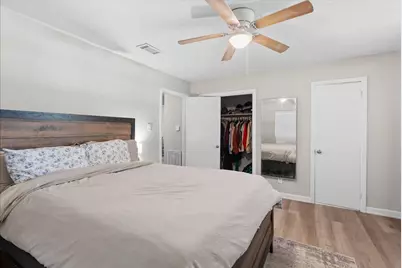 2402 Hodges Street, Baytown, TX 77521 - Photo 16
