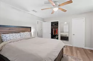 2402 Hodges St, Baytown, TX 77521 - Photo 16