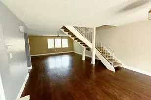 2209 Triway Ln, Houston, TX 77043 - Photo 10