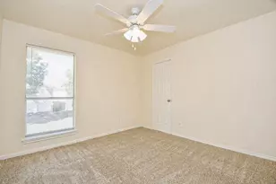10138 Duchamp Dr, Houston, TX 77036 - Photo 22