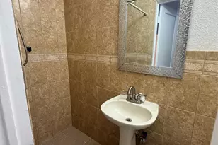 5701 Luna St, Houston, TX 77076 - Photo 48