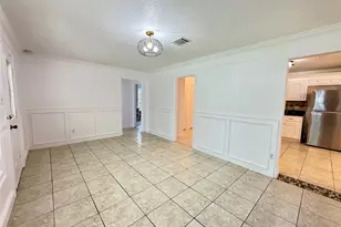 5701 Luna St, Houston, TX 77076 - Photo 20
