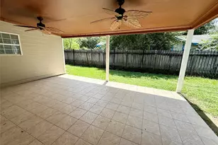 5701 Luna St, Houston, TX 77076 - Photo 28