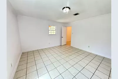 5701 Luna Street, Houston, TX 77076 - Photo 32