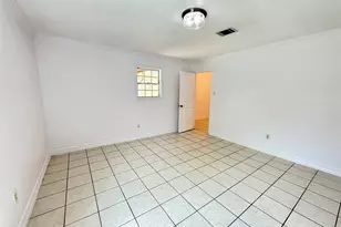 5701 Luna St, Houston, TX 77076 - Photo 32