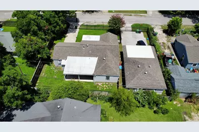 5701 Luna Street, Houston, TX 77076 - Photo 6