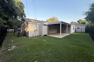 5701 Luna St, Houston, TX 77076 - Photo 46