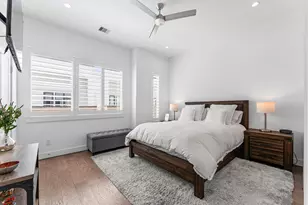 5827 Dolores St, Houston, TX 77057 - Photo 14