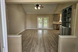 1402 New Orleans St, Deer Park, TX 77536 - Photo 8