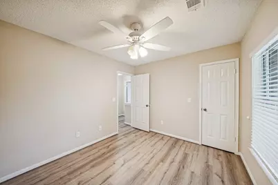 4012 Hazelwood Drive, Pearland, TX 77584 - Photo 34