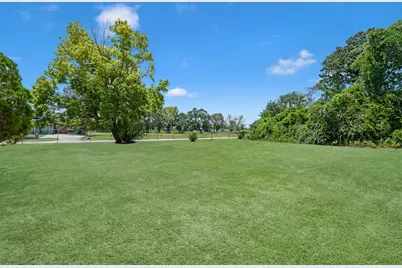 405 Missouri Street, Liberty, TX 77575 - Photo 4