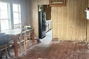 7909 Narcissus St, Houston, TX 77012 - Photo 2