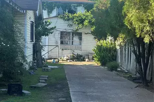 7909 Narcissus St, Houston, TX 77012 - Photo 10