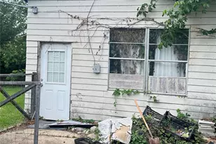 7909 Narcissus St, Houston, TX 77012 - Photo 16
