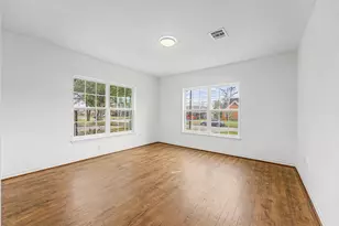 511 Joyce St, Houston, TX 77009 - Photo 14