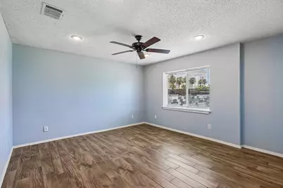5709 Maco Street, Galveston, TX 77551 - Photo 20