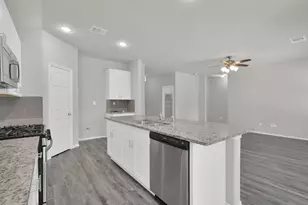 8011 Dauntless Dr, Magnolia, TX 77354 - Photo 12