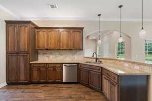 201 Silver Spur Dr, Lufkin, TX 75904 - Photo 8