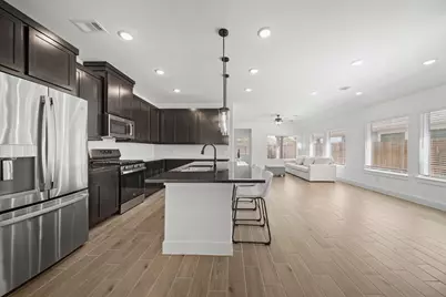 10111 Crescendo Way, Iowa Colony, TX 77583 - Photo 4