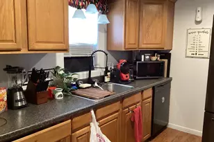 202 E Freddye Ave, Kirbyville, TX 75956 - Photo 10
