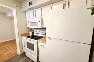 4639 Wild Indigo St, Houston, TX 77027 - Photo 26
