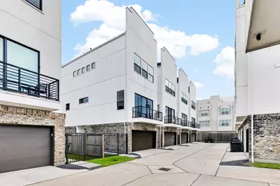 5707 Larkin Street #B, Houston, TX 77007 - Photo 2