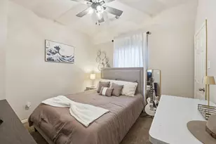 15819 Pier Pointe Way, Houston, TX 77044 - Photo 20