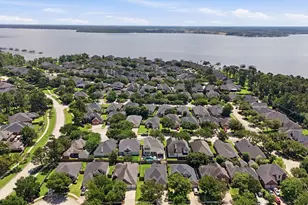15819 Pier Pointe Way, Houston, TX 77044 - Photo 30