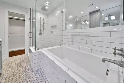 1034 Thornton Road, Houston, TX 77018 - Photo 14