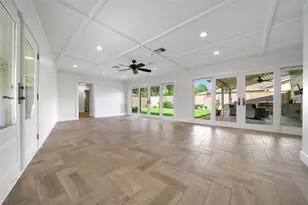 1034 Thornton Rd, Houston, TX 77018 - Photo 24