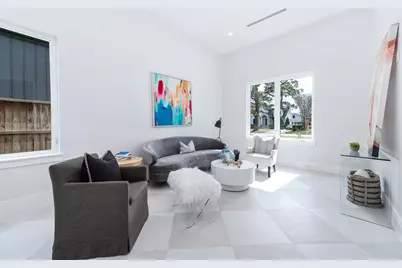 408 W 30th Street, Houston, TX 77018 - Photo 4