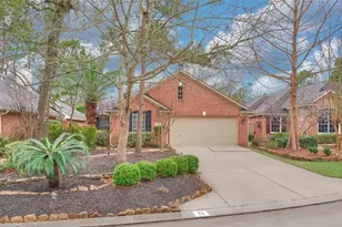 71 W Honey Grove Pl, The Woodlands, TX 77382 - Photo 1