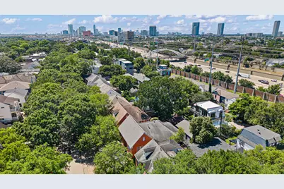 1806 Banks Street #1, Houston, TX 77098 - Photo 38