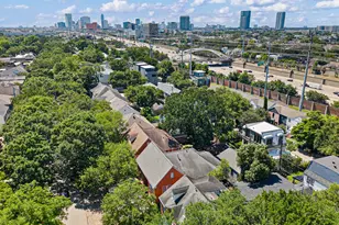 1806 Banks St, Houston, TX 77098 - Photo 38