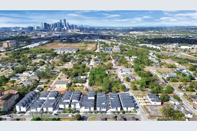 829 N Emile Street, Houston, TX 77020 - Photo 6
