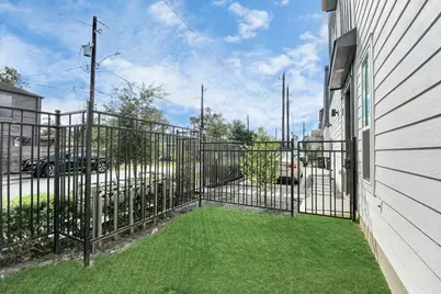 829 N Emile Street, Houston, TX 77020 - Photo 46