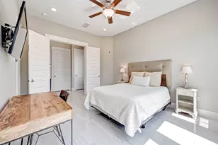 715 Algona Ave, Houston, TX 77008 - Photo 6