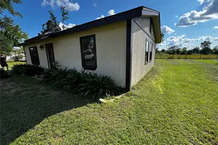 157 Clute Rd, Leona, TX 75850 - Photo 4