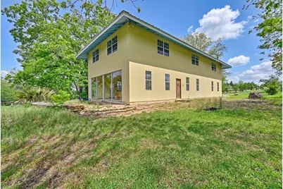 144 Century Lane, Bellville, TX 77418 - Photo 16