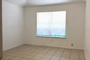 9035 Waving Fields Dr, Houston, TX 77064 - Photo 10