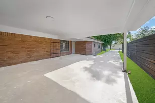 11202 Waxwing St, Houston, TX 77035 - Photo 16