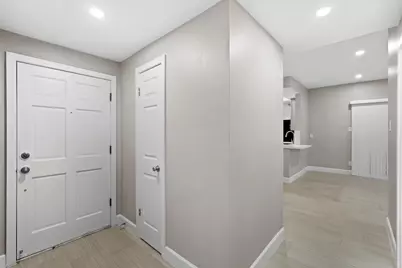 2300 Augusta Drive #37, Houston, TX 77057 - Photo 6