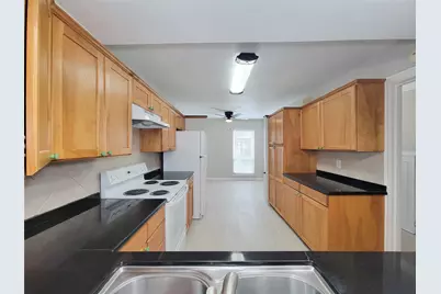 5239 Arboles Drive #P, Houston, TX 77035 - Photo 6