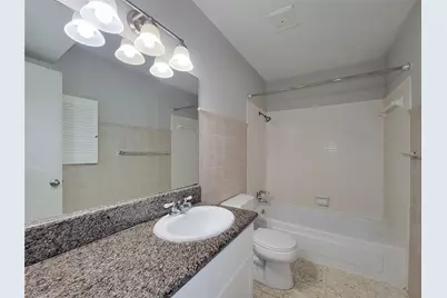 5239 Arboles Drive #P, Houston, TX 77035 - Photo 24