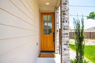 1720 Sedola Ln, Houston, TX 77055 - Photo 10