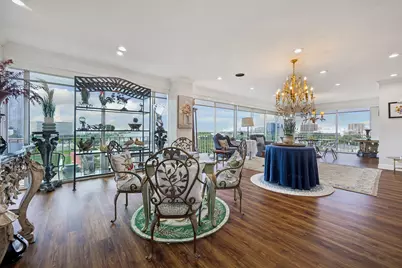 2200 Willowick Road #8BC, Houston, TX 77027 - Photo 2