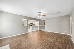 4519 Bridgestone Point Dr, Spring, TX 77388 - Photo 10