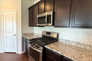 11335 Dawn Beach Ln, Conroe, TX 77304 - Photo 6