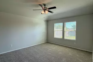 11335 Dawn Beach Ln, Conroe, TX 77304 - Photo 16
